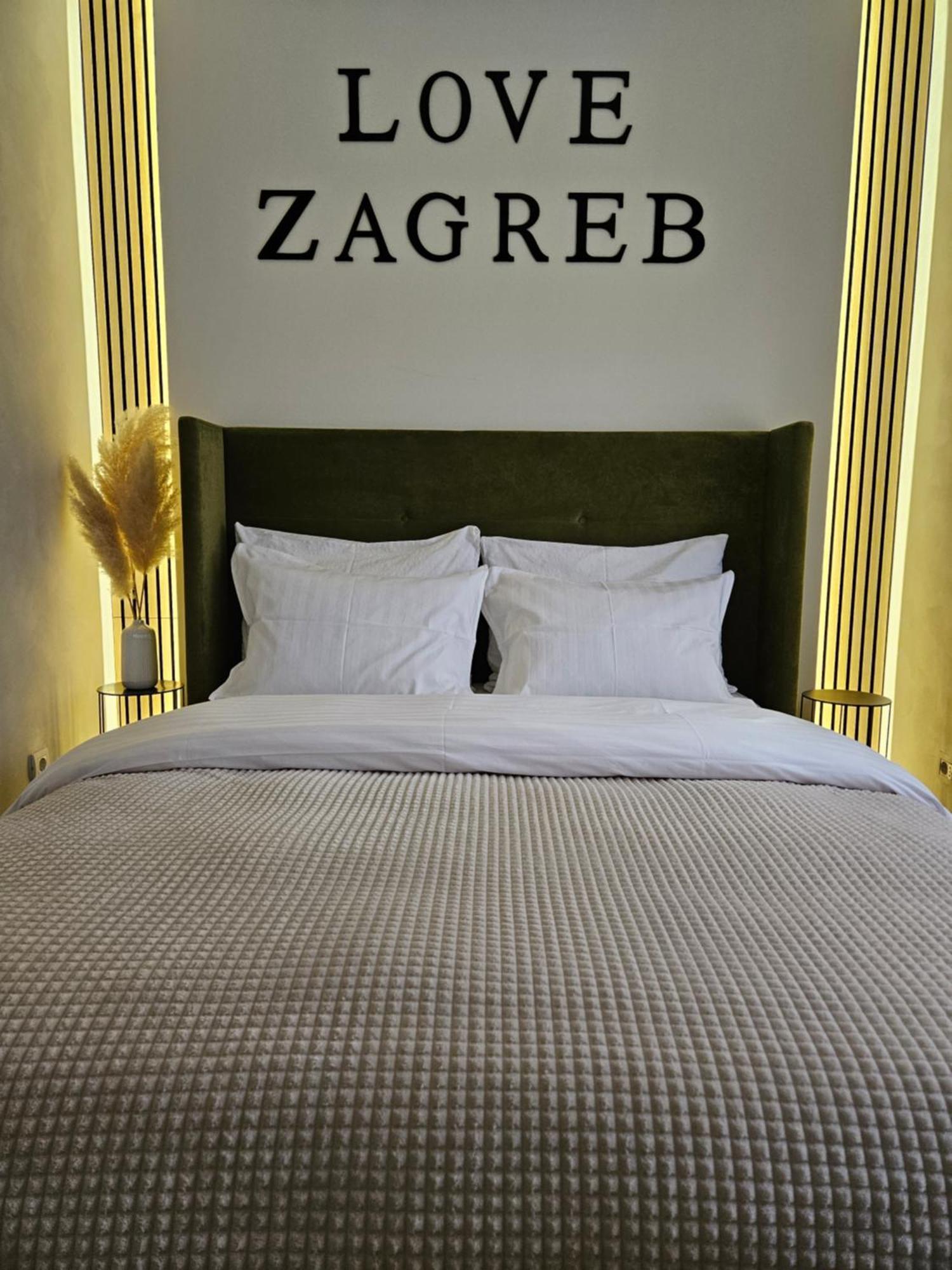I Zagreb, Free Private Parking